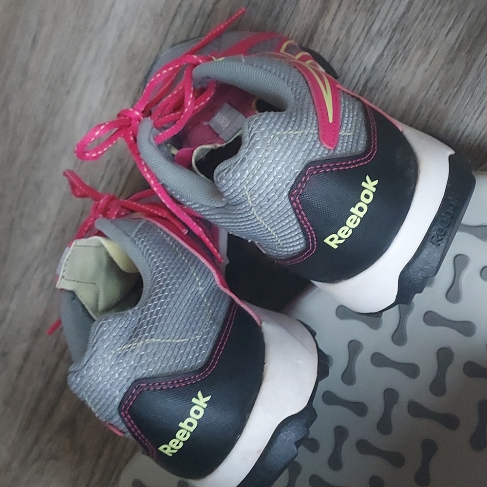 Reebok Fitframe US size 9